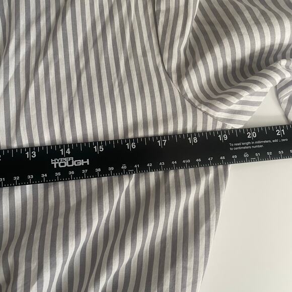 Venus Plaid Striped Button Front Dress Size 12 Gray White Long Sleeve Career - Picture 4 of 7